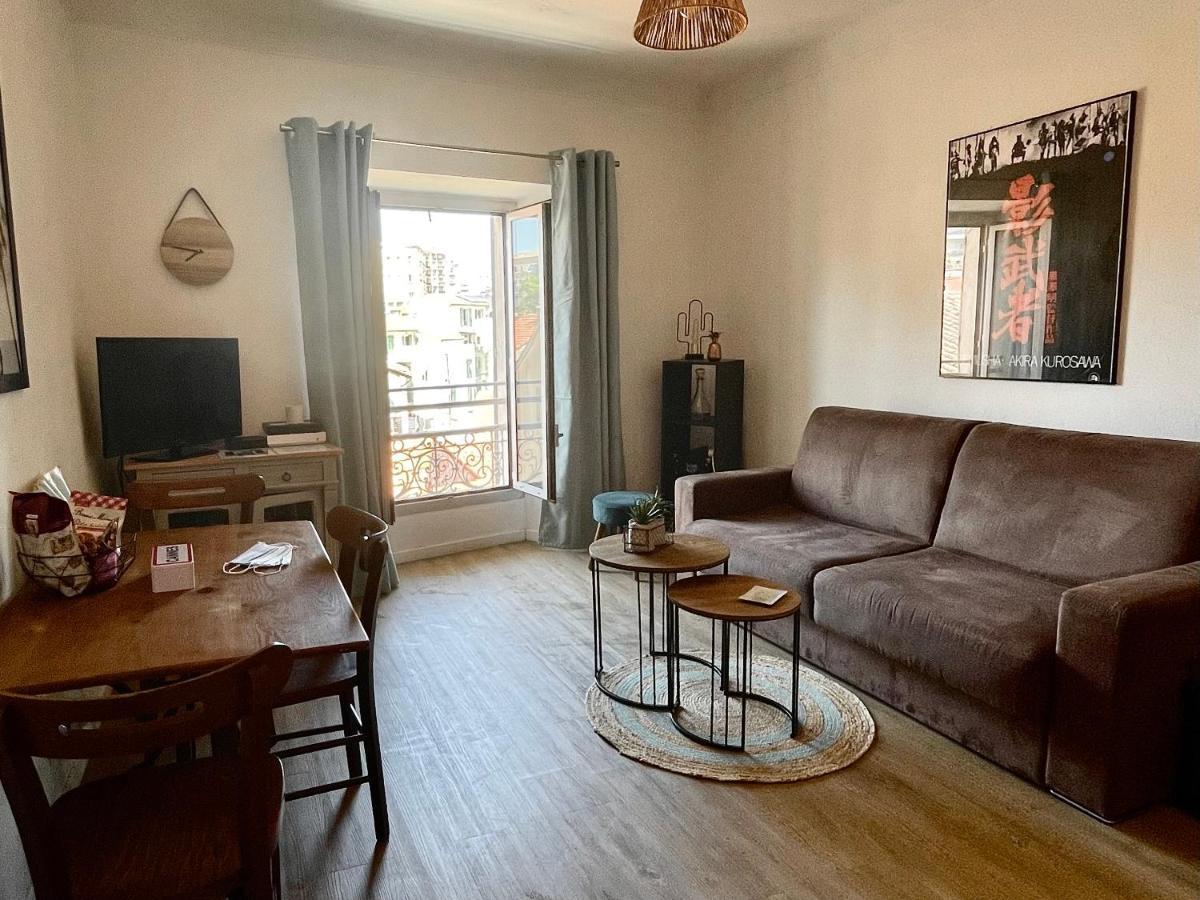 Joli Appartement A Cote Du Palais Des Festivals Cannes Exteriör bild